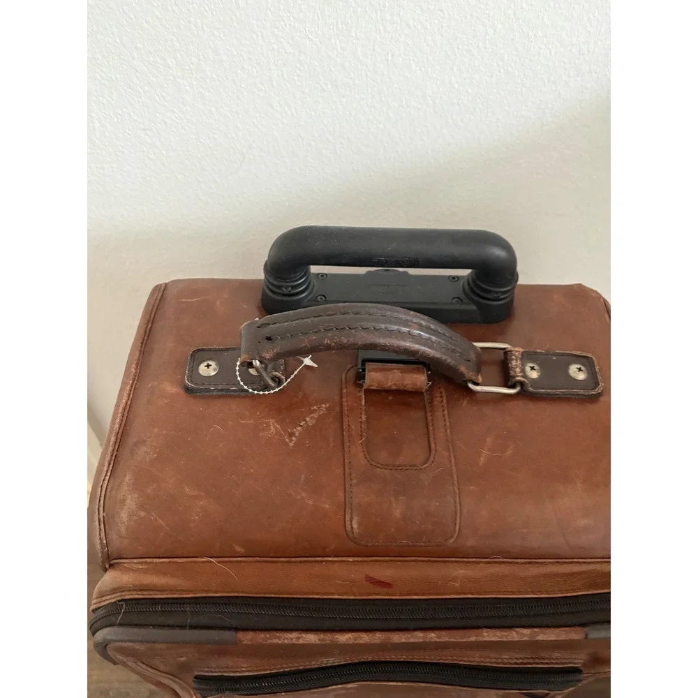Tumi Brown Leather Rolling Suitcase Upright Luggage Bag Distressed 24 Inch